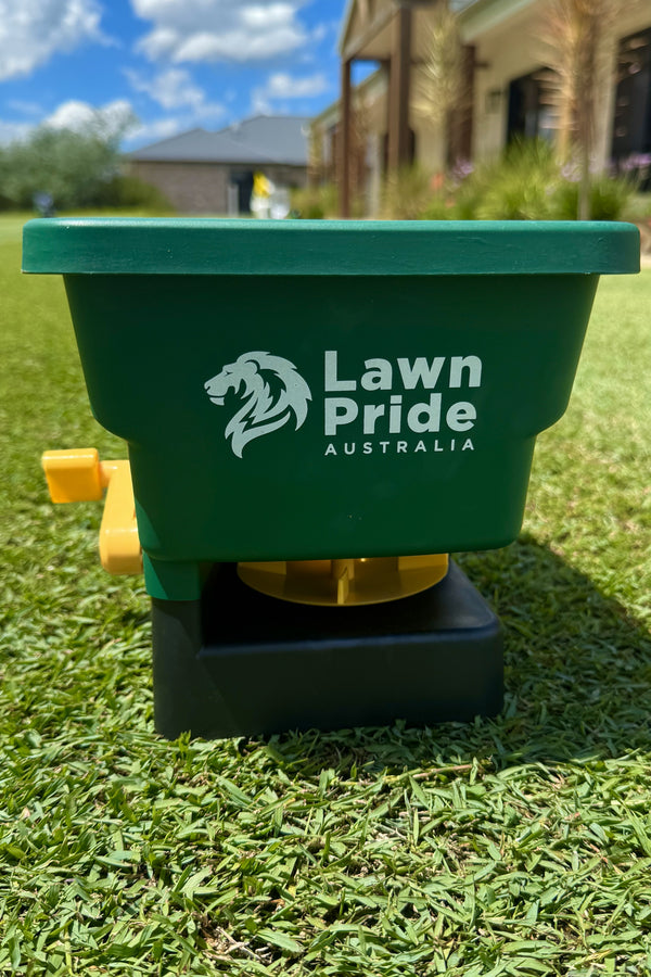 LawnPride Fertiliser Spreader